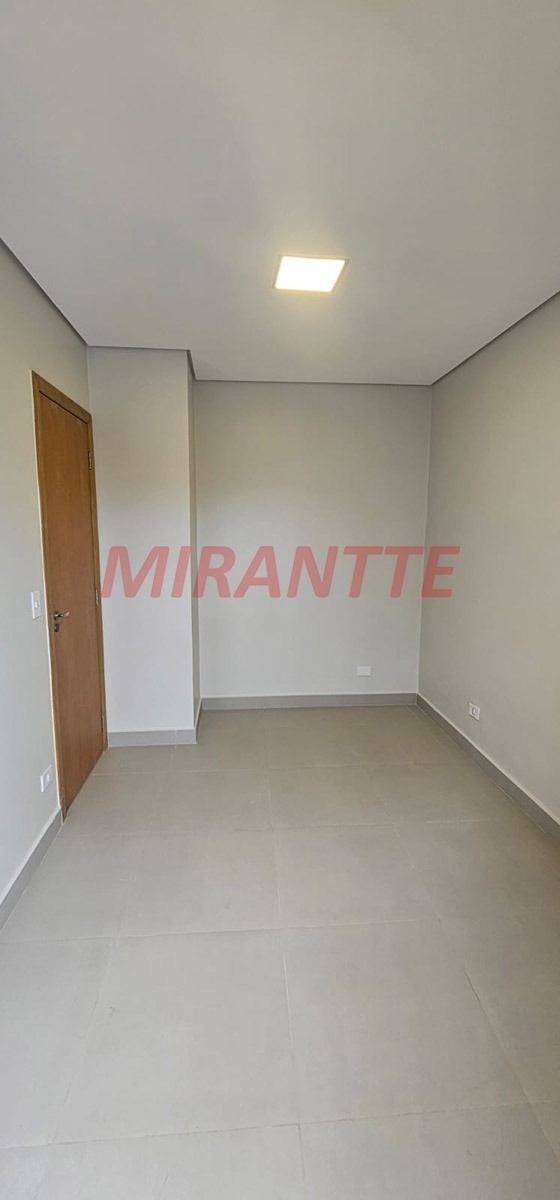 Apartamento de 35m² com 1 quartos em Água Fria