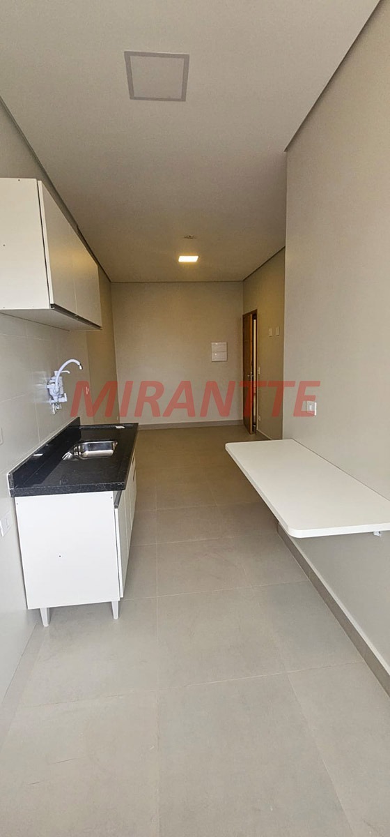 Apartamento de 35m² com 1 quartos em Água Fria