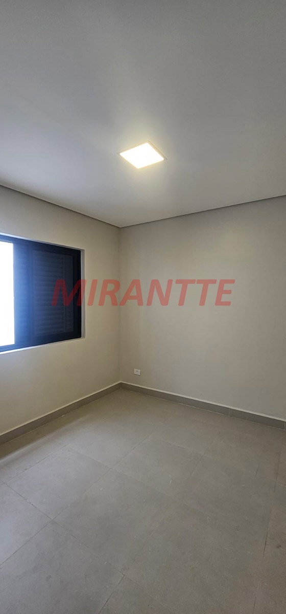 Apartamento de 35m² com 1 quartos em Água Fria