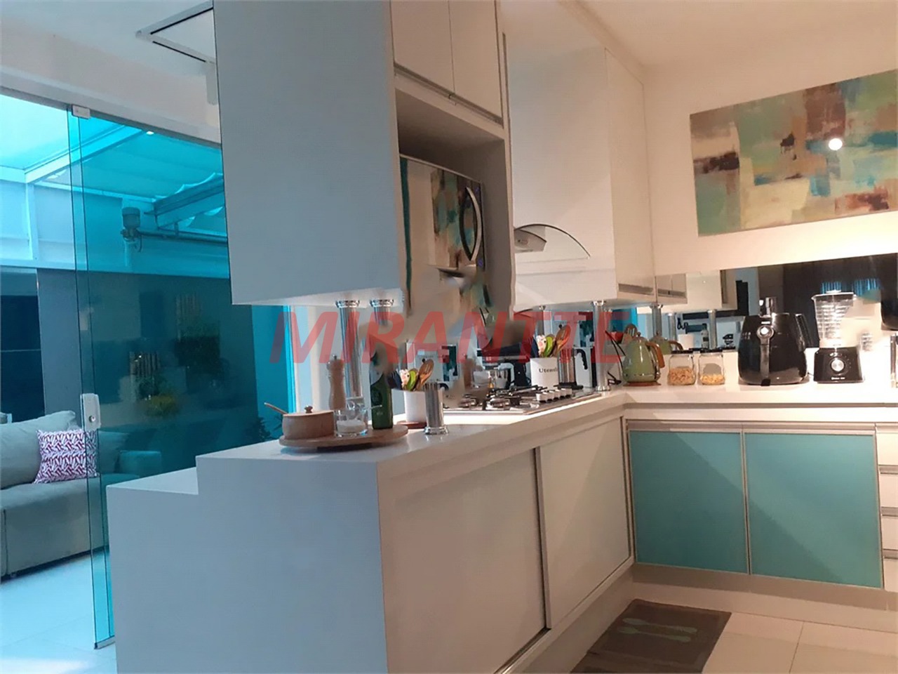 Cond. fechado de 249m² com 3 quartos em Jardim Virginia Bianca