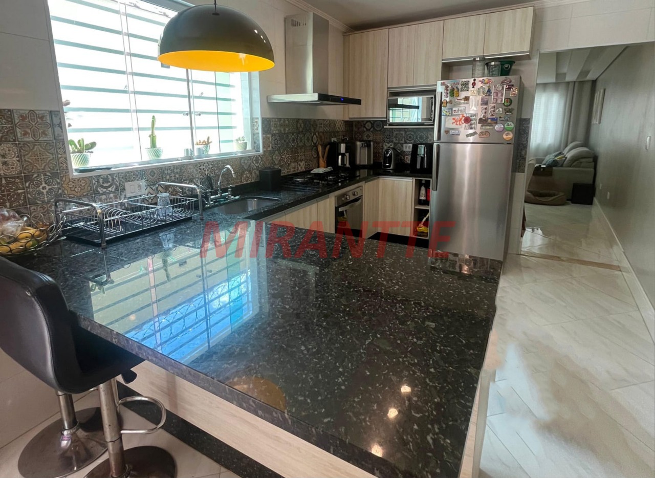 Sobrado de 104m² com 3 quartos em Jaçana