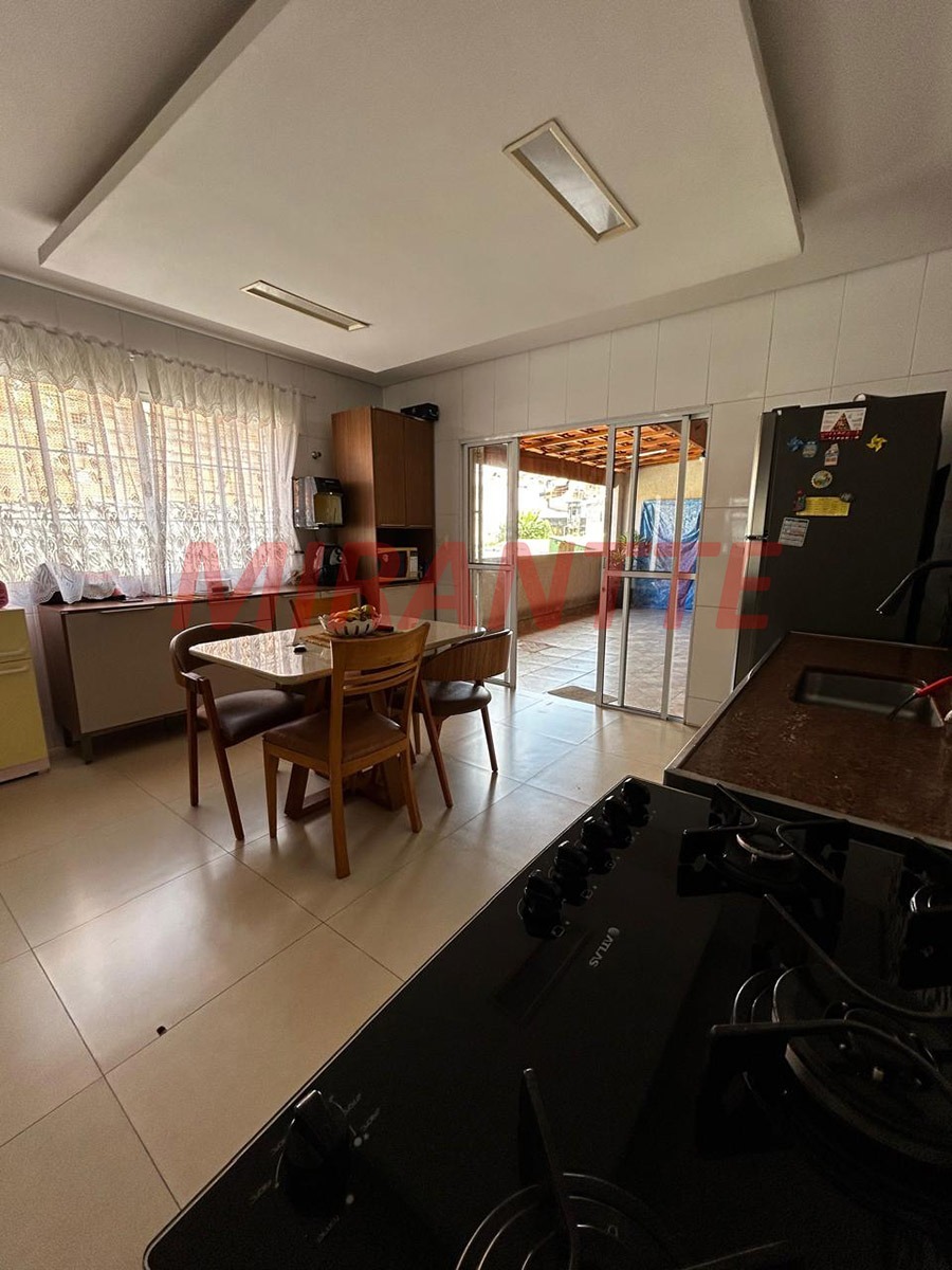 Casa terrea de 144m² com 3 quartos em Vila Gustavo