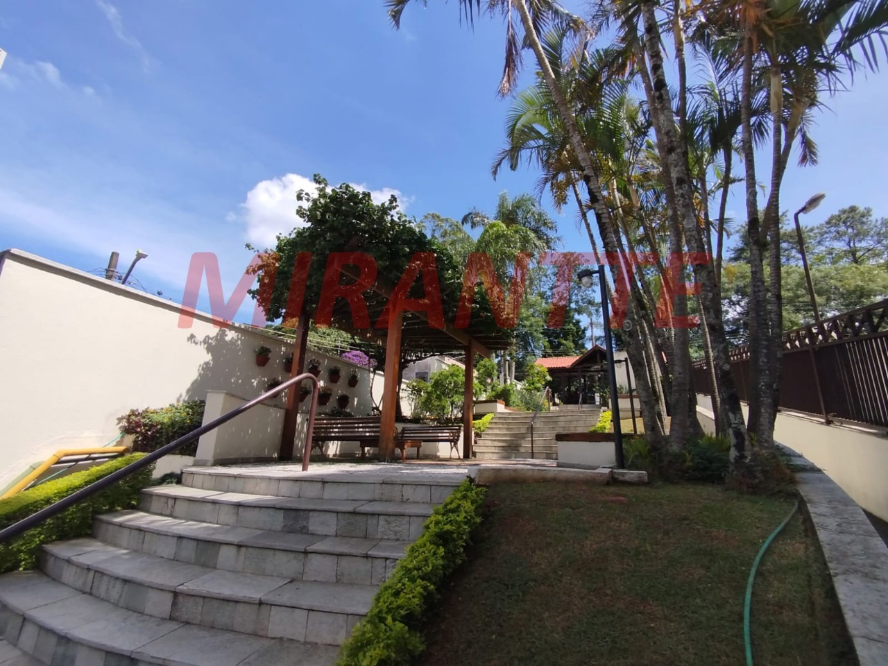 Apartamento de 67m² com 3 quartos em Horto Florestal