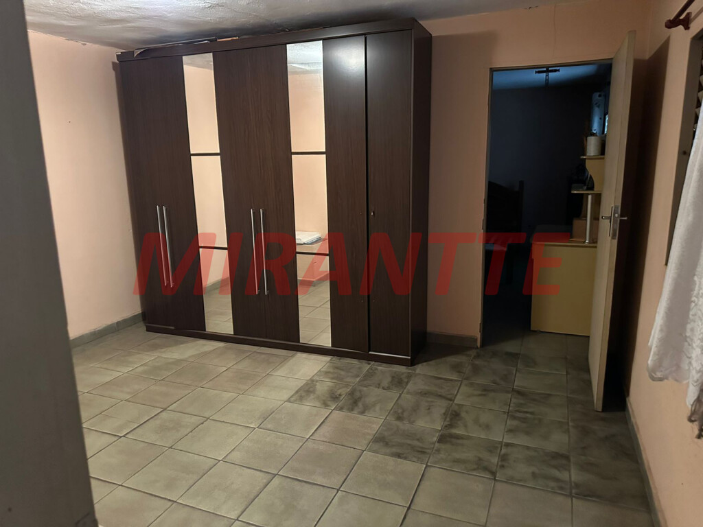 Sobrado de 180m² com 4 quartos em Vila Medeiros