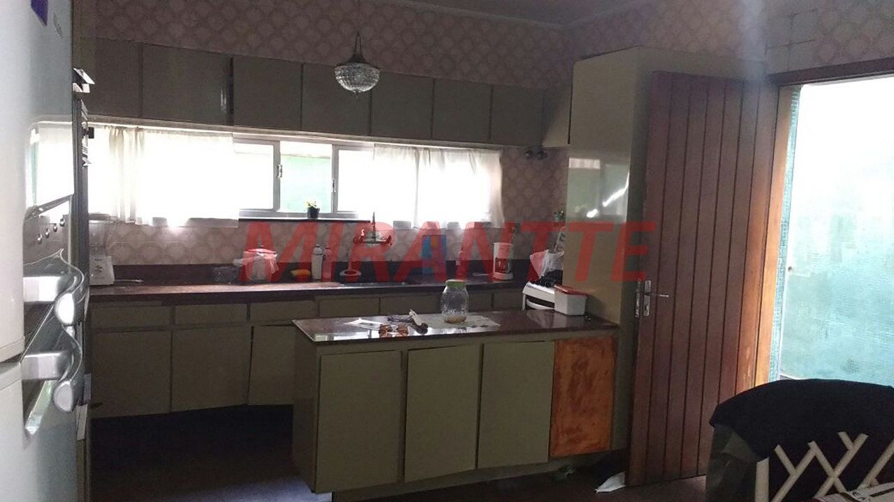 Sobrado de 300m² com 4 quartos em Vila Moinho Velho