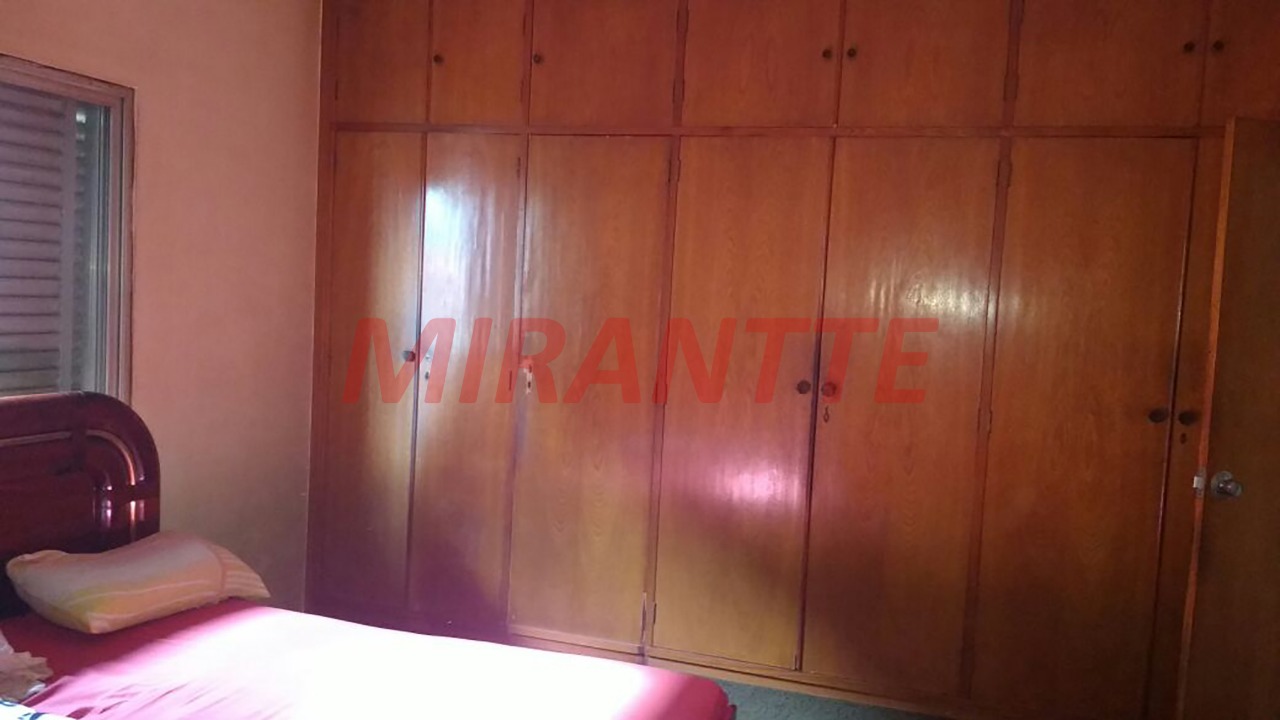 Sobrado de 300m² com 4 quartos em Vila Moinho Velho