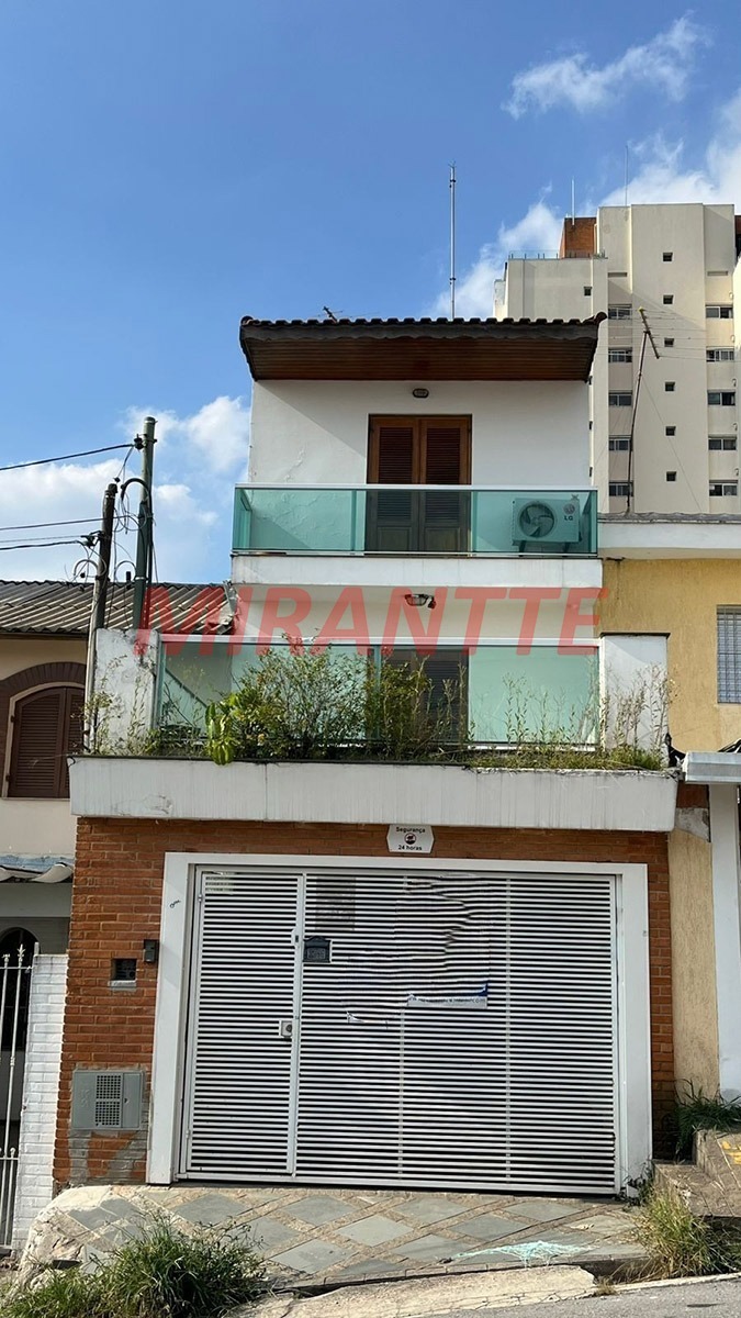 Sobrado de 178m² com 4 quartos em Parada Inglesa
