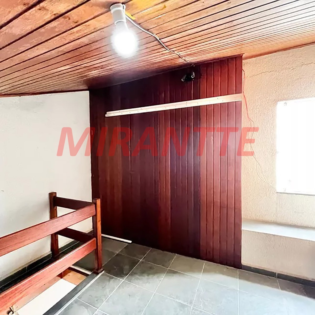 Sobrado de 178m² com 4 quartos em Parada Inglesa