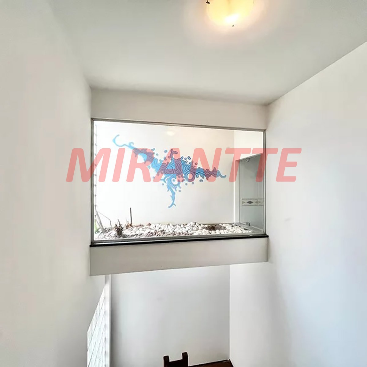 Sobrado de 178m² com 4 quartos em Parada Inglesa
