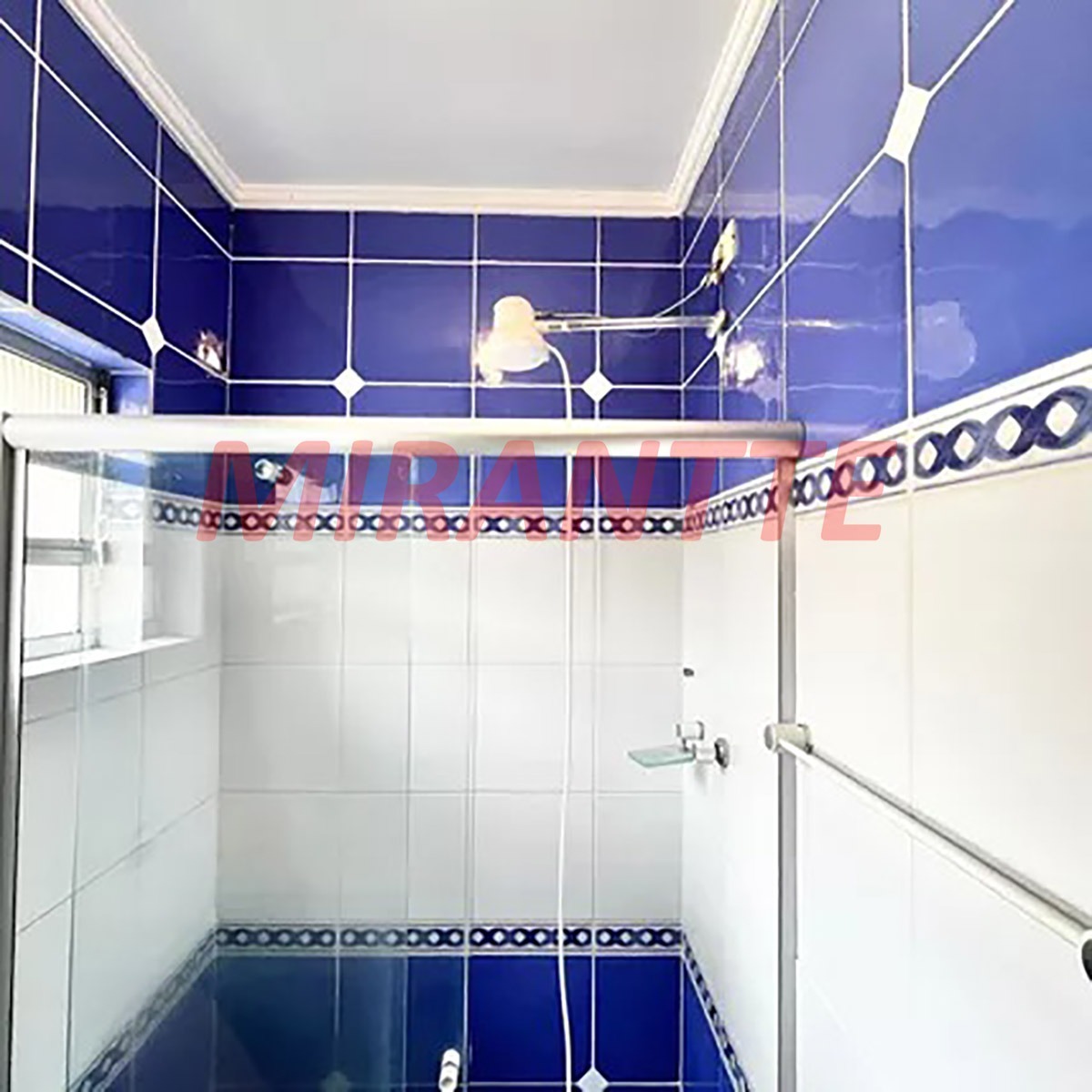 Sobrado de 178m² com 4 quartos em Parada Inglesa