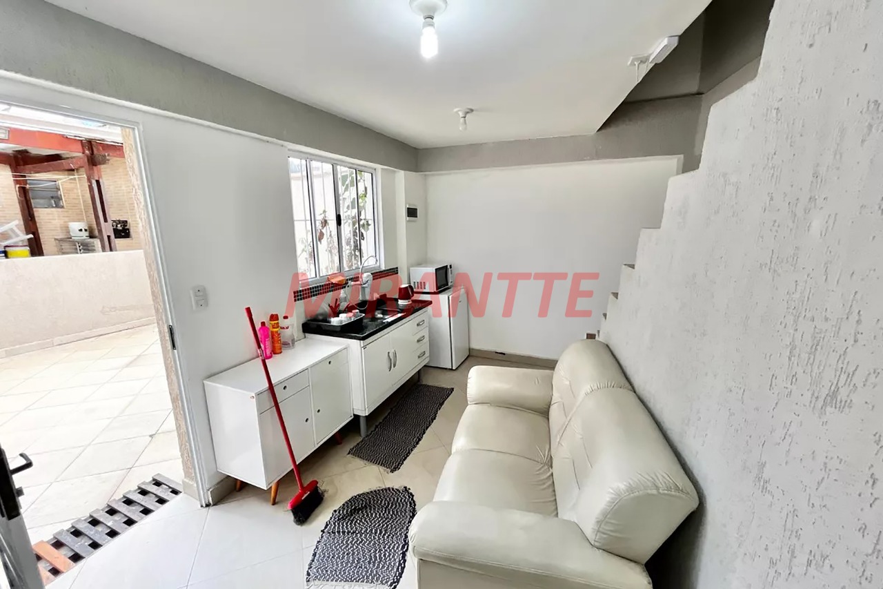 Sobrado de 125m² com 4 quartos em Vila Nova Cachoeirinha