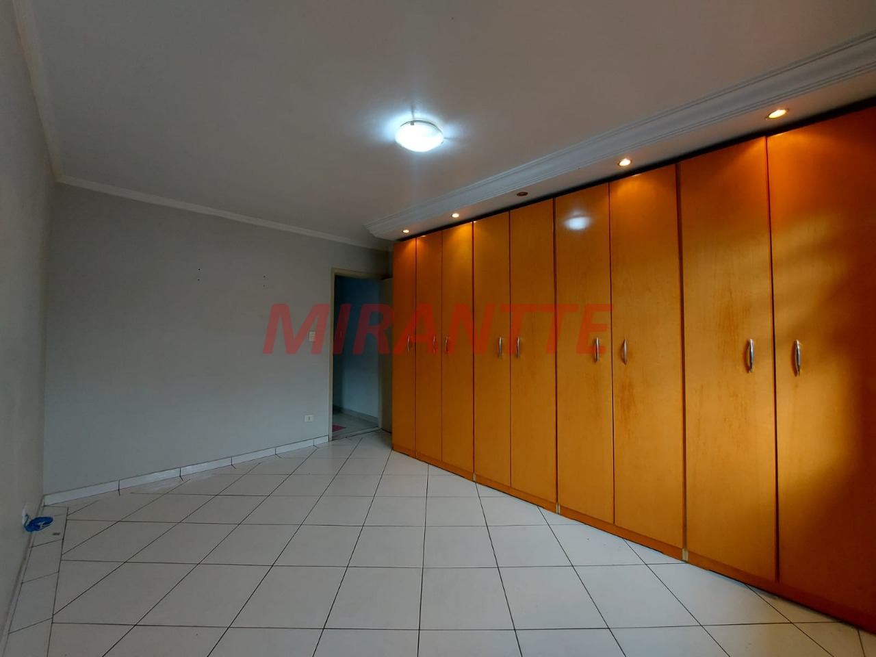 Sobrado de 125m² com 4 quartos em Vila Nova Cachoeirinha