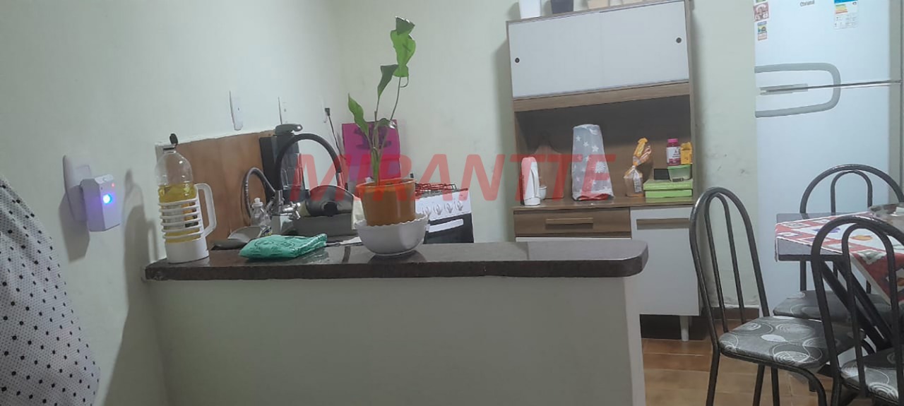 Sobrado de 60m² com 4 quartos em Vila Constança
