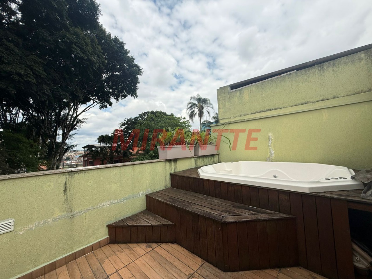 Sobrado de 201m² com 3 quartos em Parque Monteiro Soares