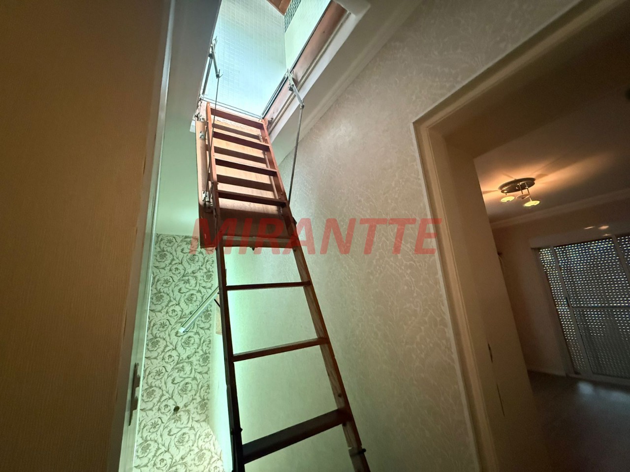 Sobrado de 201m² com 3 quartos em Parque Monteiro Soares