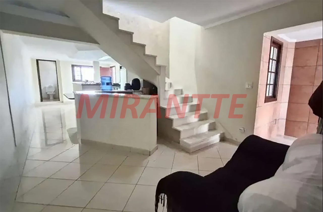 Sobrado de 120m² com 3 quartos em Vila Paiva