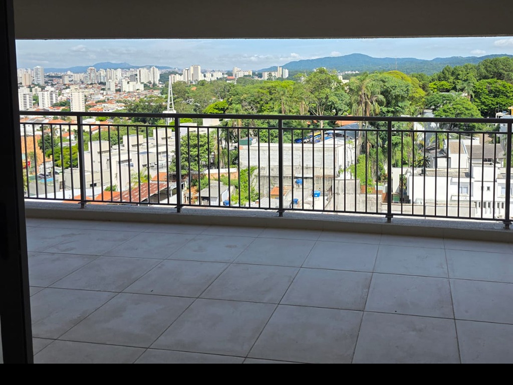 Apartamento de 129m² com 3 quartos em Tucuruvi
