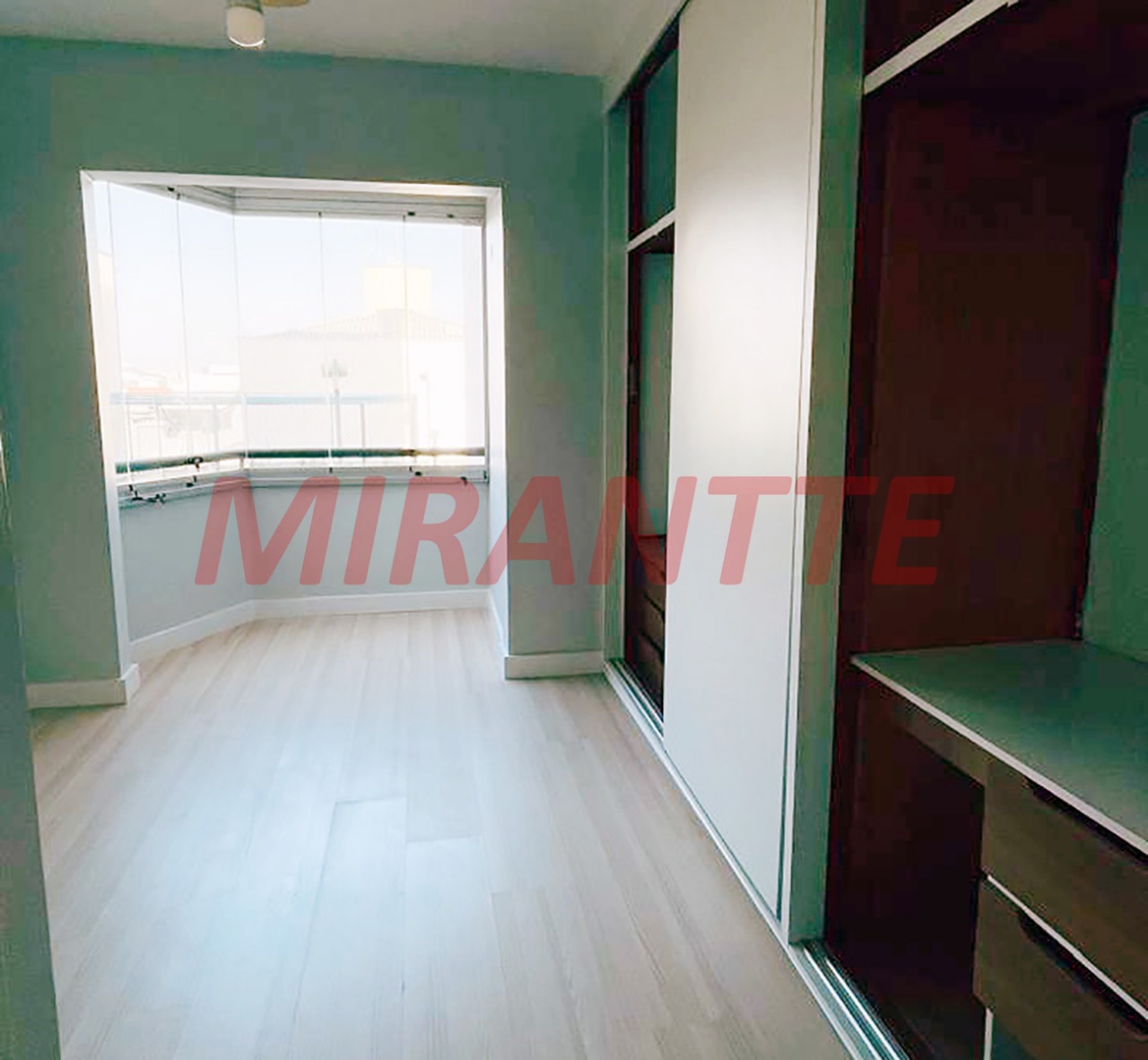 Apartamento de 78m² com 3 quartos em Santana