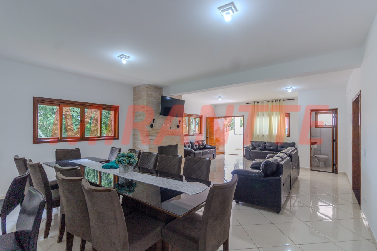 Casa terrea de 500m² com 5 quartos em Pirucaia