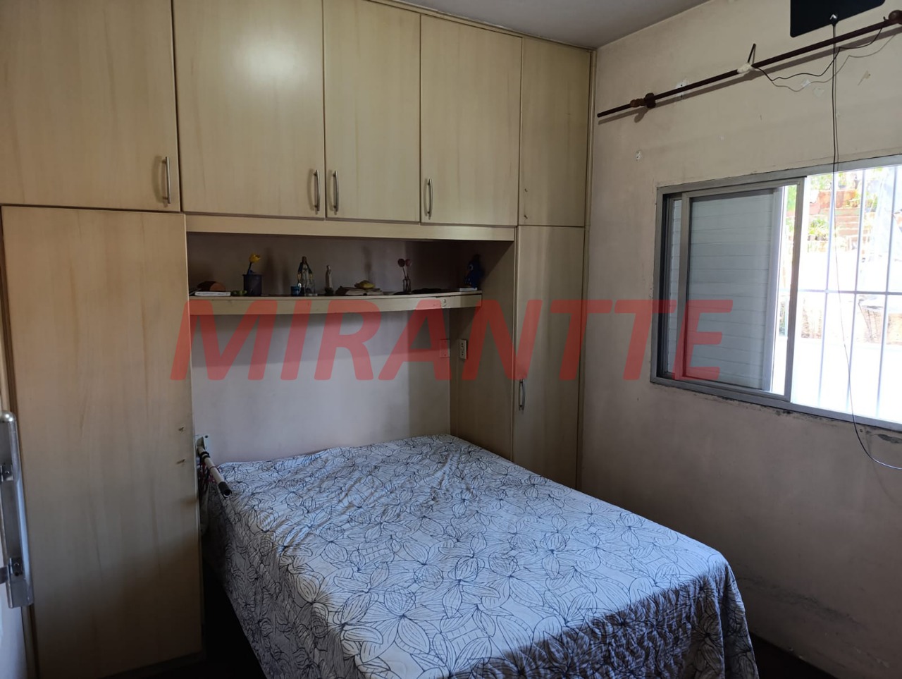Apartamento de 96m² com 3 quartos em Água Fria