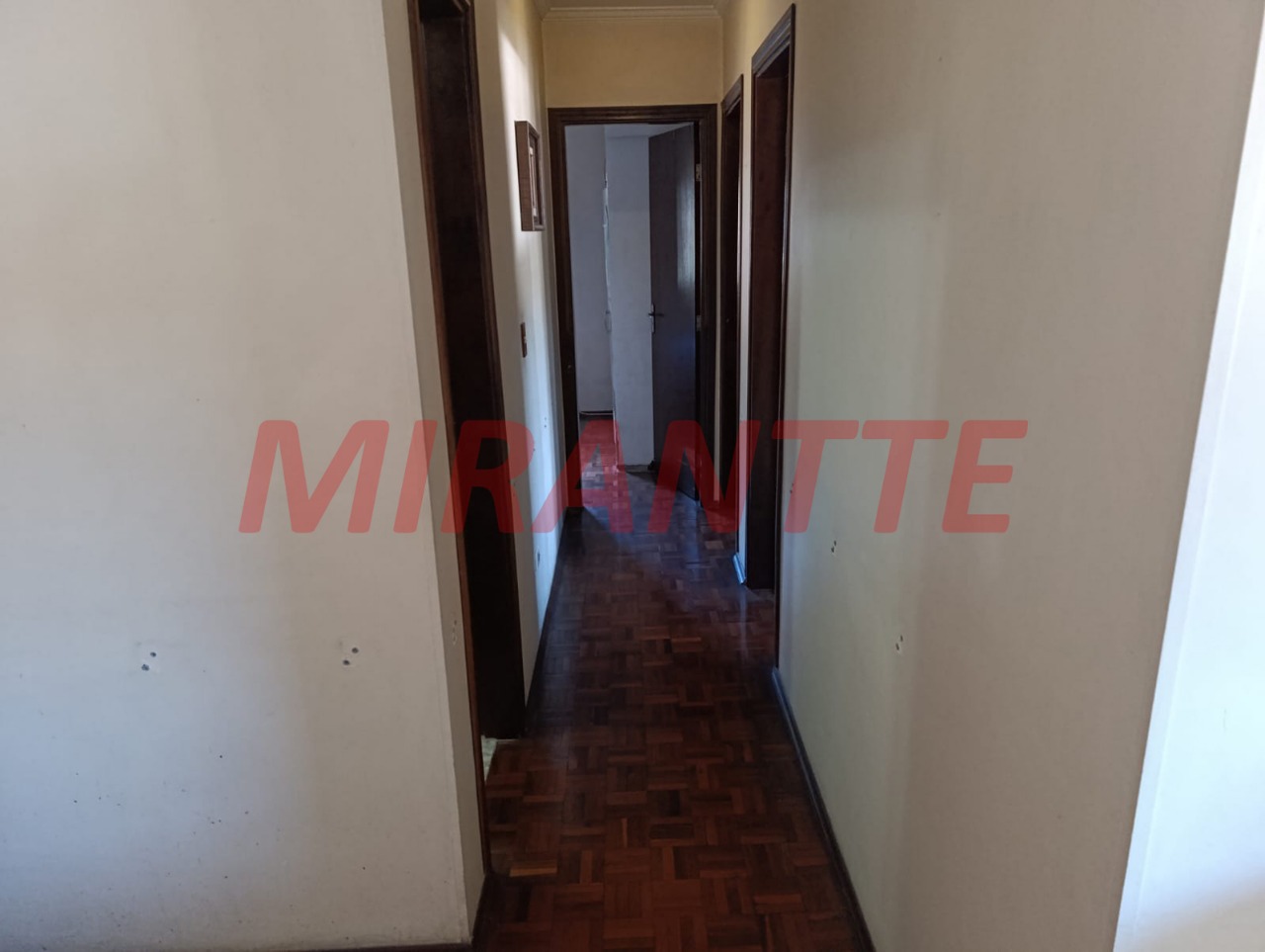 Apartamento de 96m² com 3 quartos em Água Fria