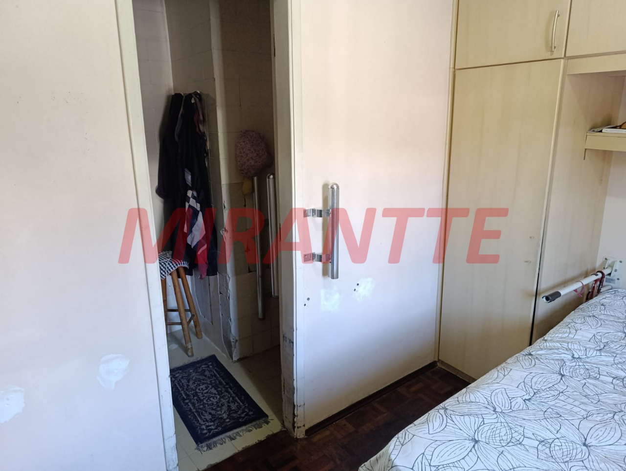Apartamento de 96m² com 3 quartos em Água Fria