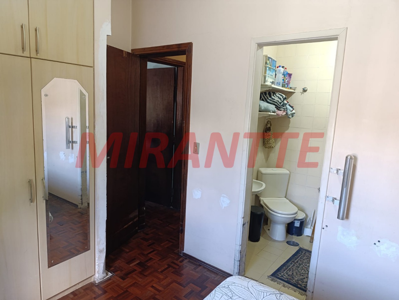 Apartamento de 96m² com 3 quartos em Água Fria