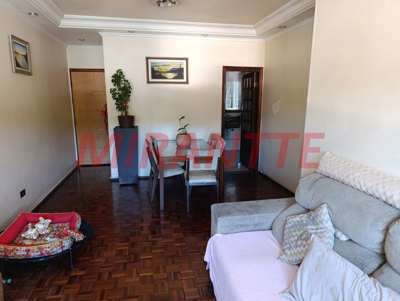 Apartamento de 96m² com 3 quartos em Água Fria