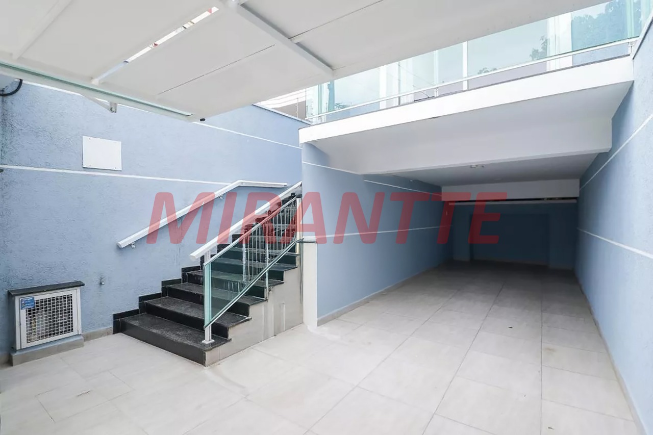 Sobrado de 300m² com 3 quartos em Santa Teresinha