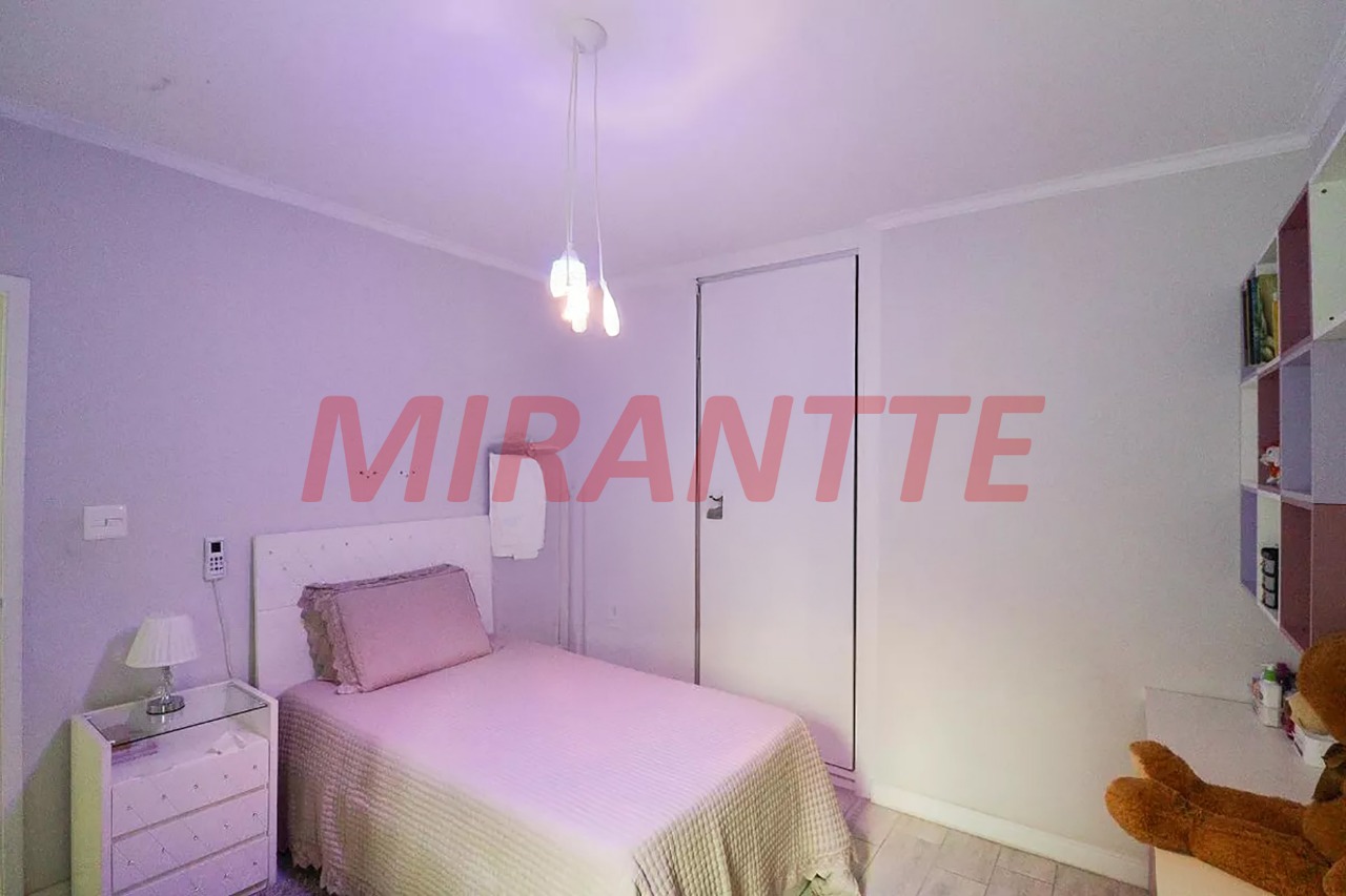 Sobrado de 300m² com 3 quartos em Santa Teresinha
