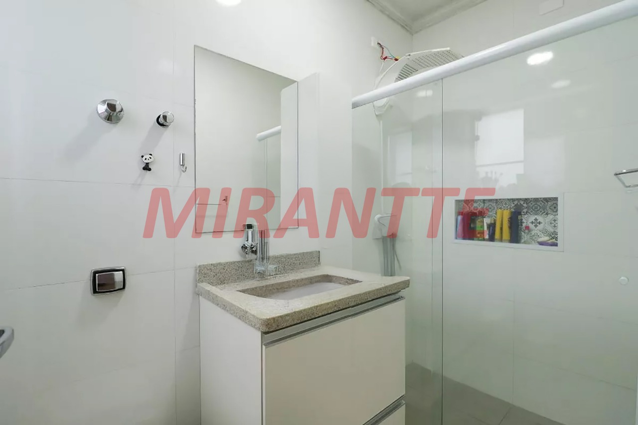 Sobrado de 300m² com 3 quartos em Santa Teresinha