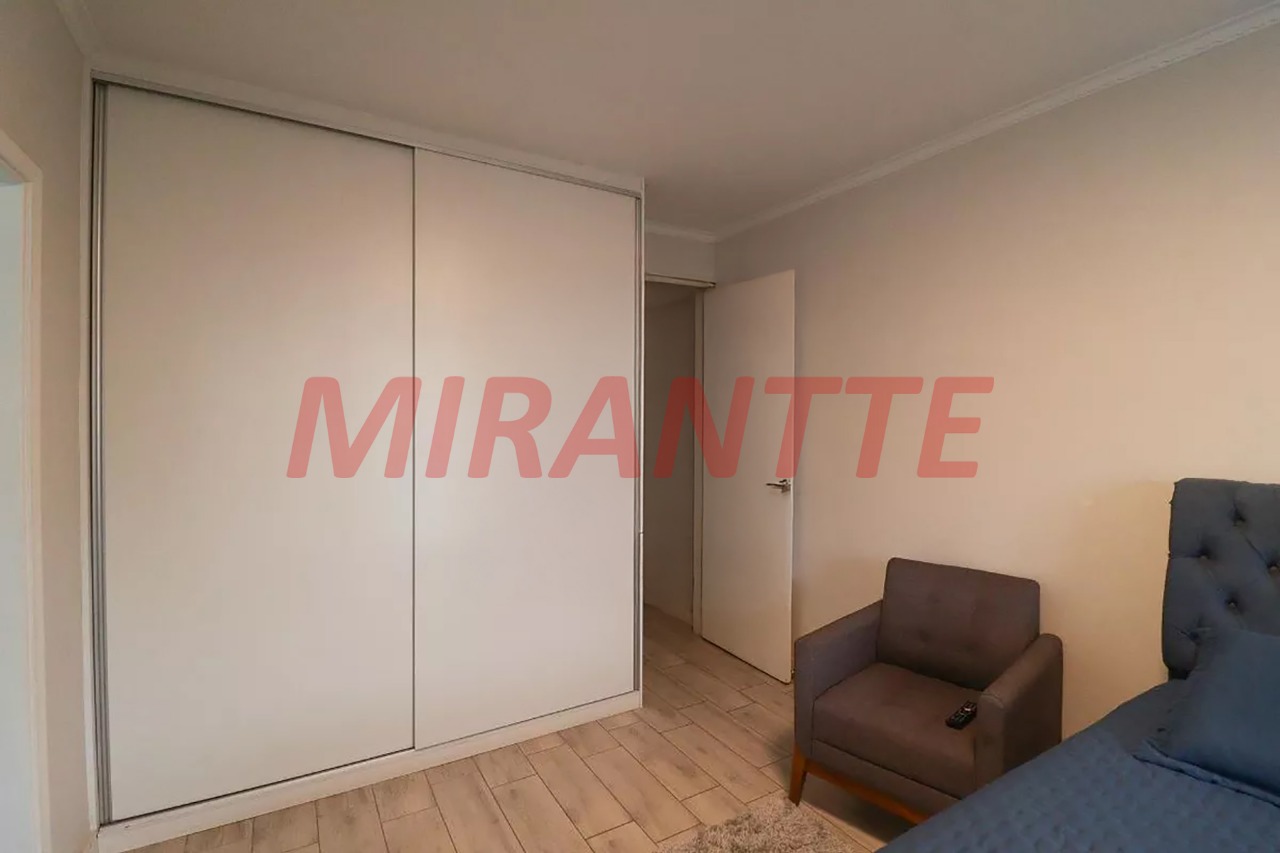 Sobrado de 300m² com 3 quartos em Santa Teresinha