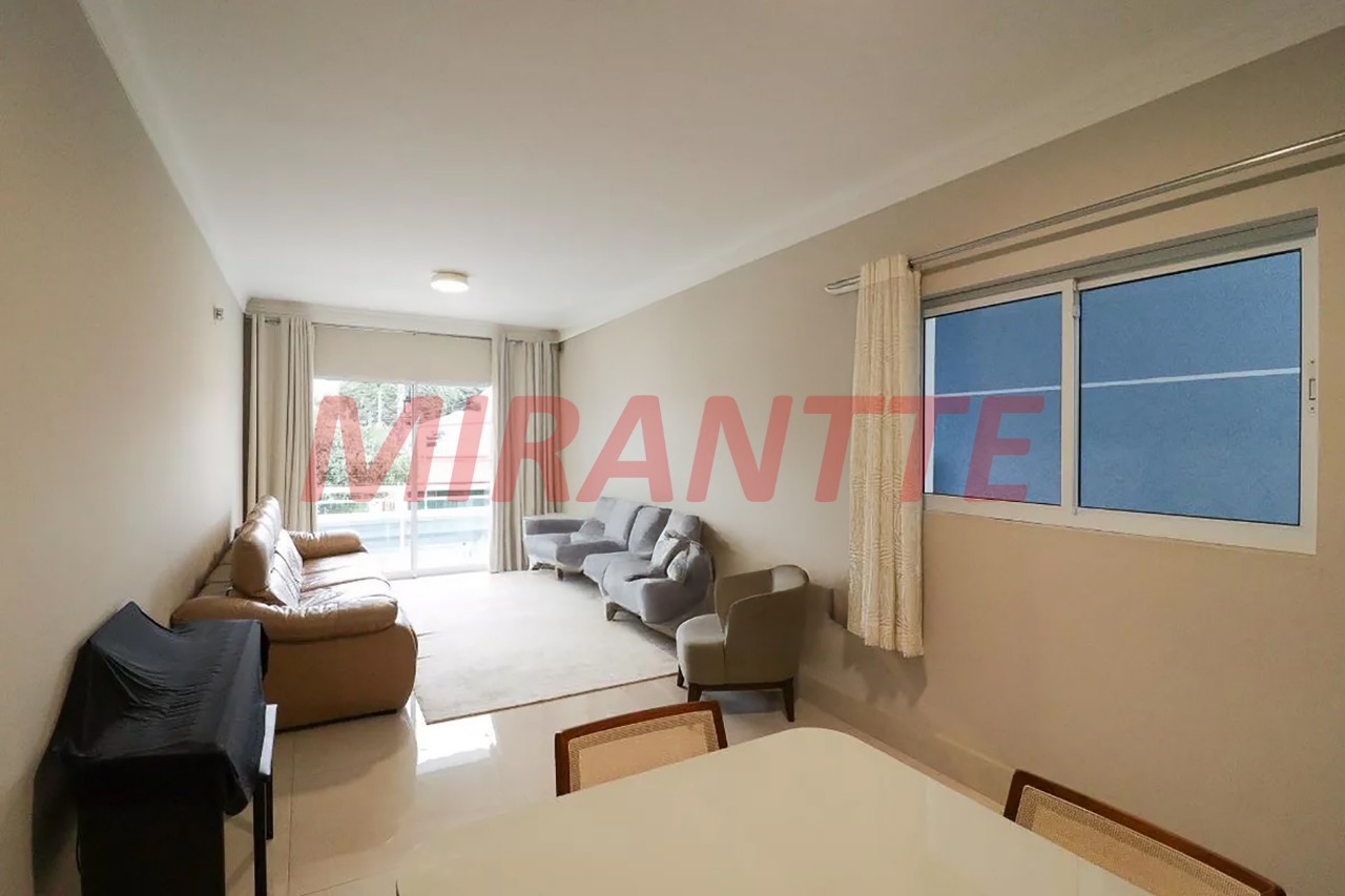 Sobrado de 300m² com 3 quartos em Santa Teresinha