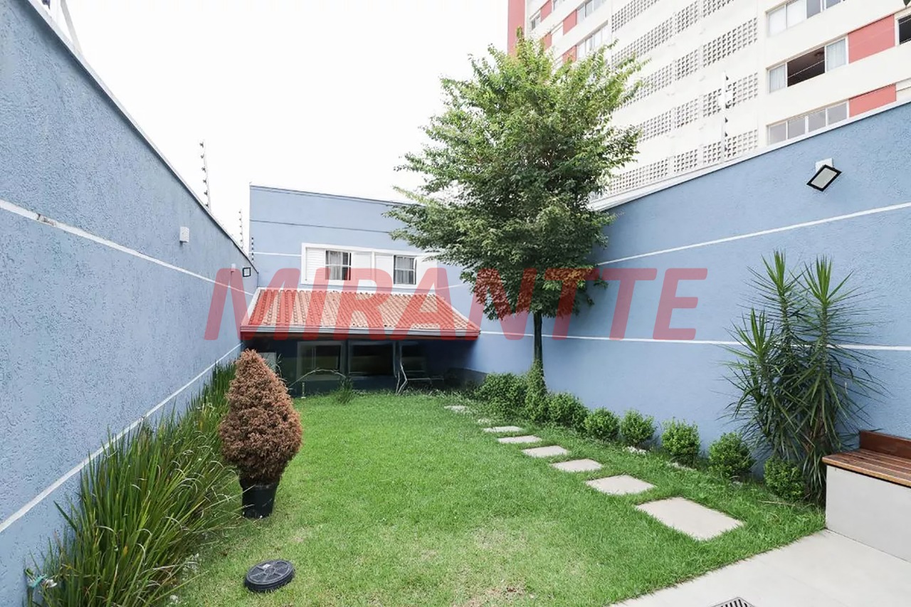 Sobrado de 300m² com 3 quartos em Santa Teresinha