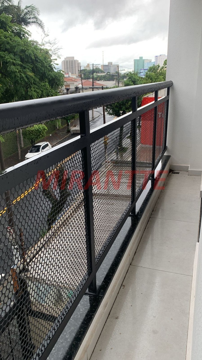 Apartamento de 47m² com 2 quartos em Água Fria