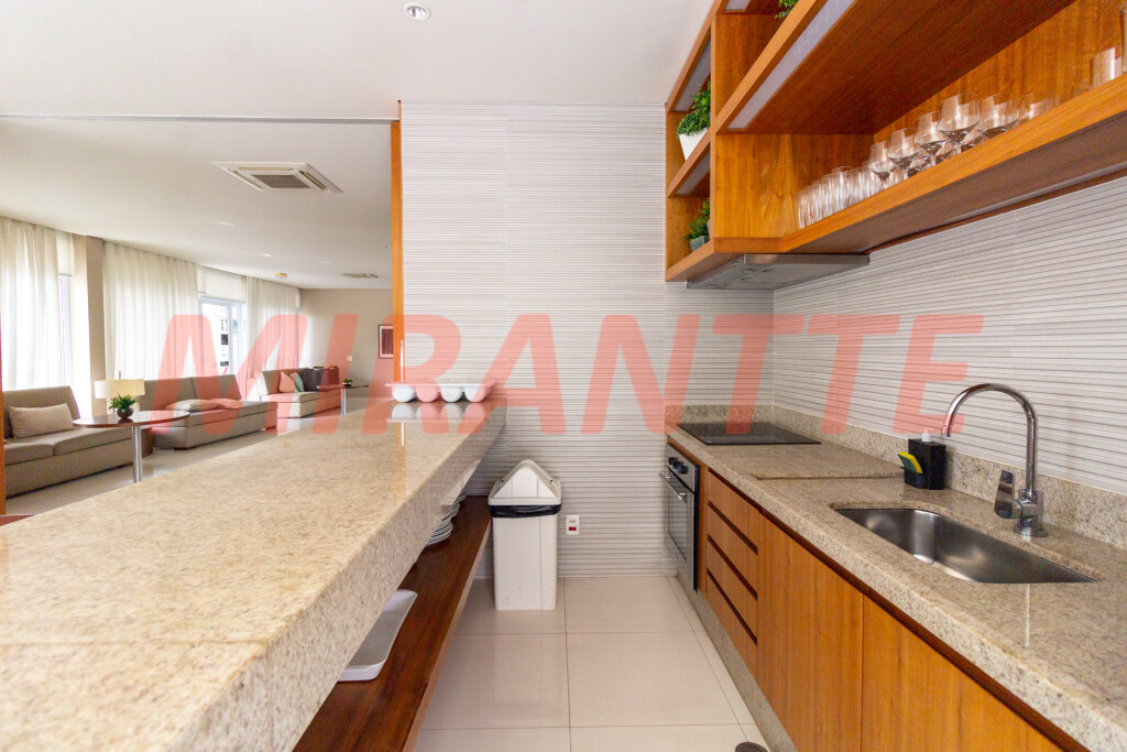 Apartamento de 133m² com 3 quartos em Vila Ester (Zona Norte)