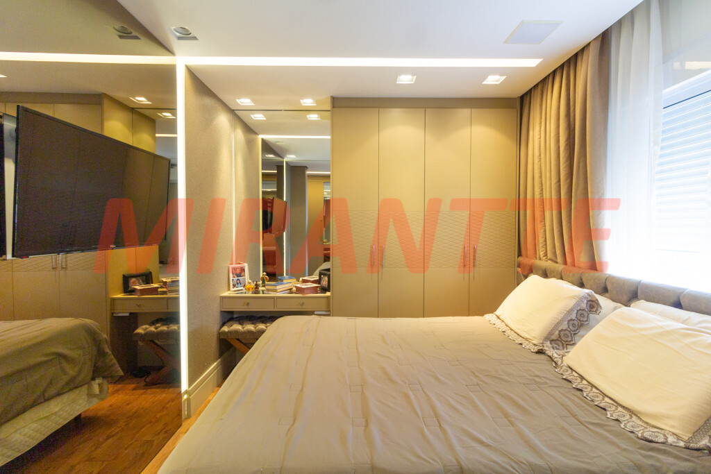Apartamento de 133m² com 3 quartos em Vila Ester (Zona Norte)