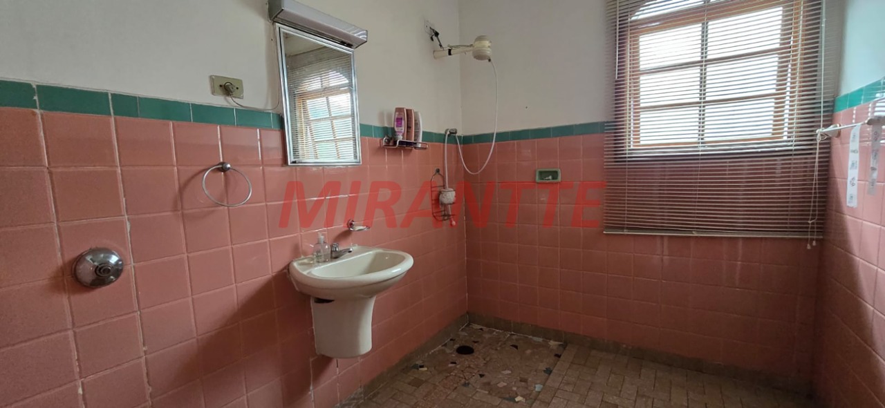 Sobrado de 121m² com 4 quartos em Vila Guilherme