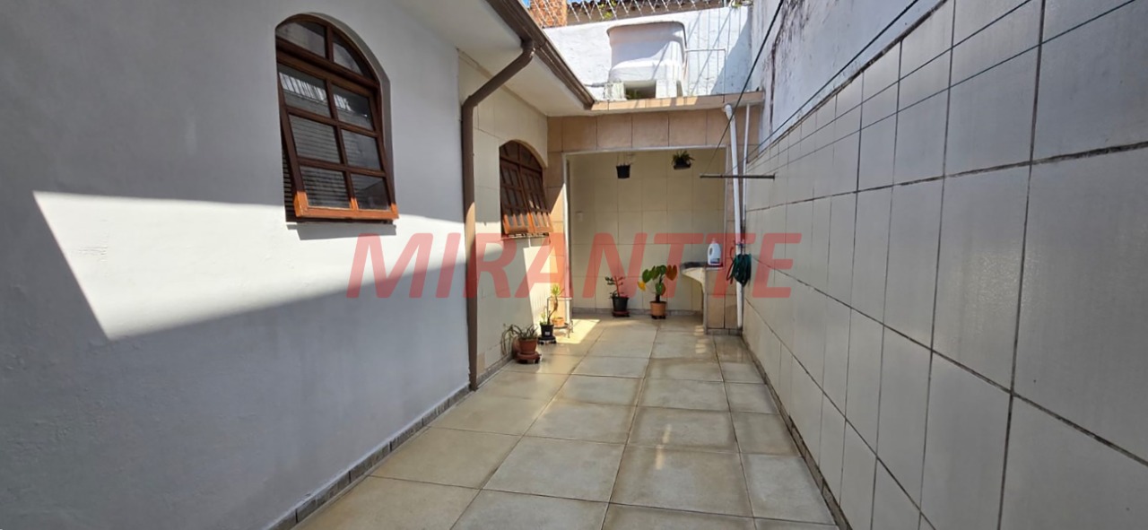 Sobrado de 121m² com 4 quartos em Vila Guilherme