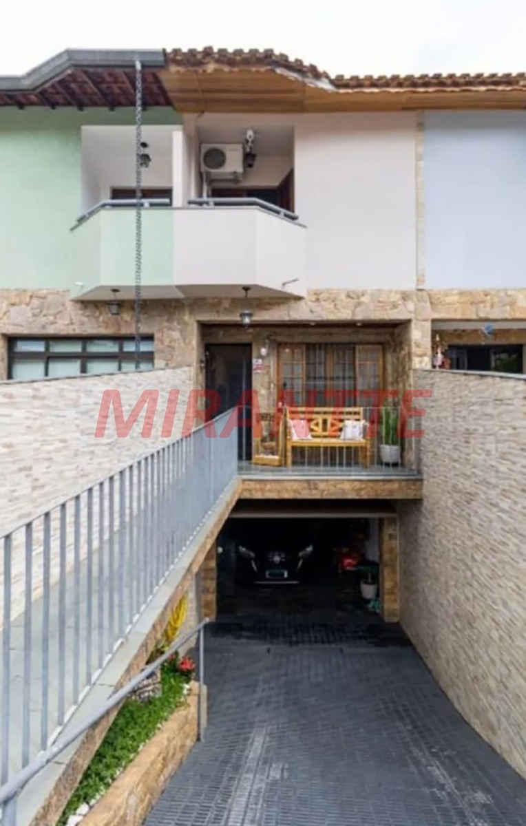 Cond. fechado de 131m² com 2 quartos em Vila Medeiros