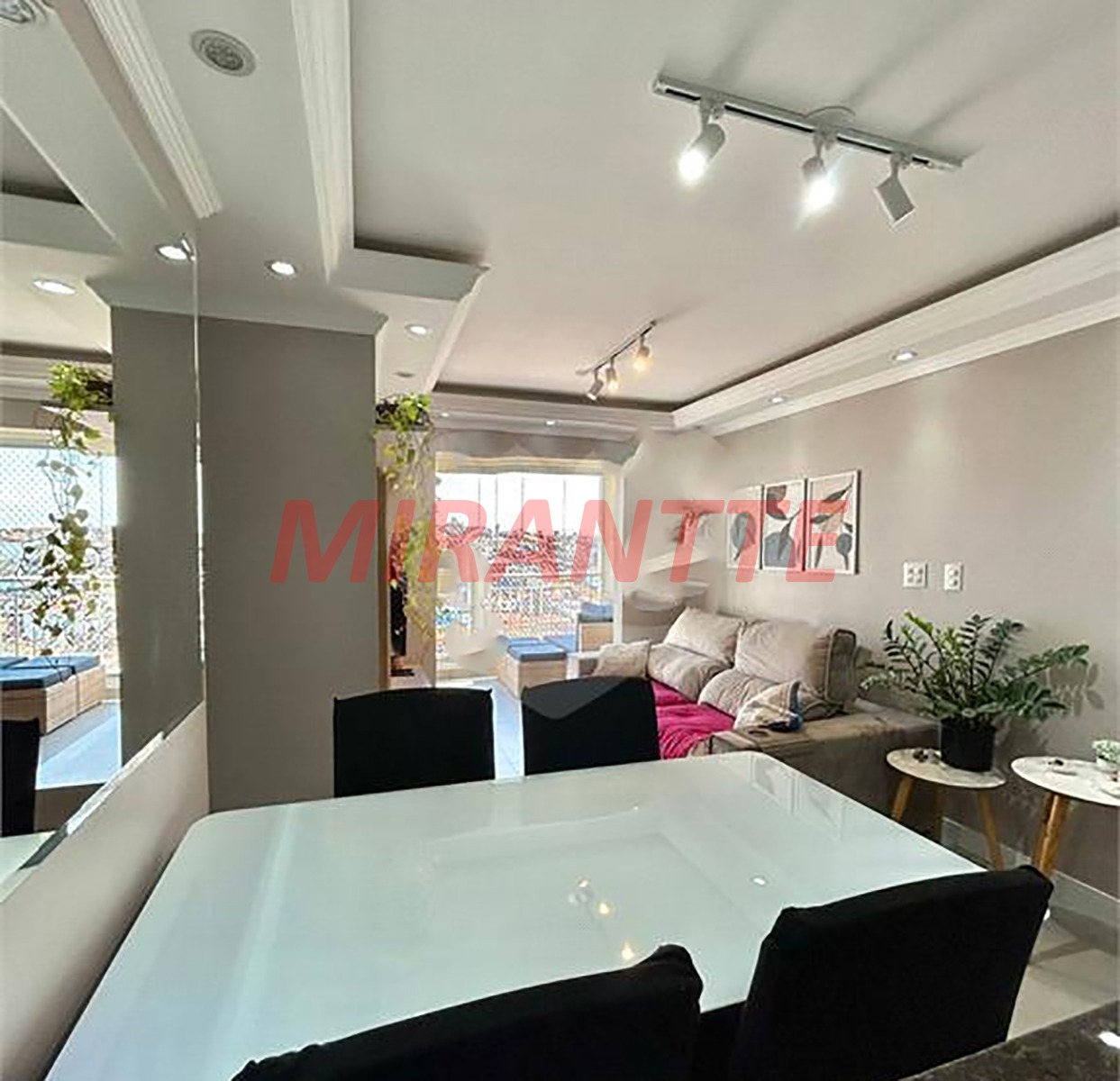 Apartamento de 67m² com 3 quartos em Vila Dom Pedro II