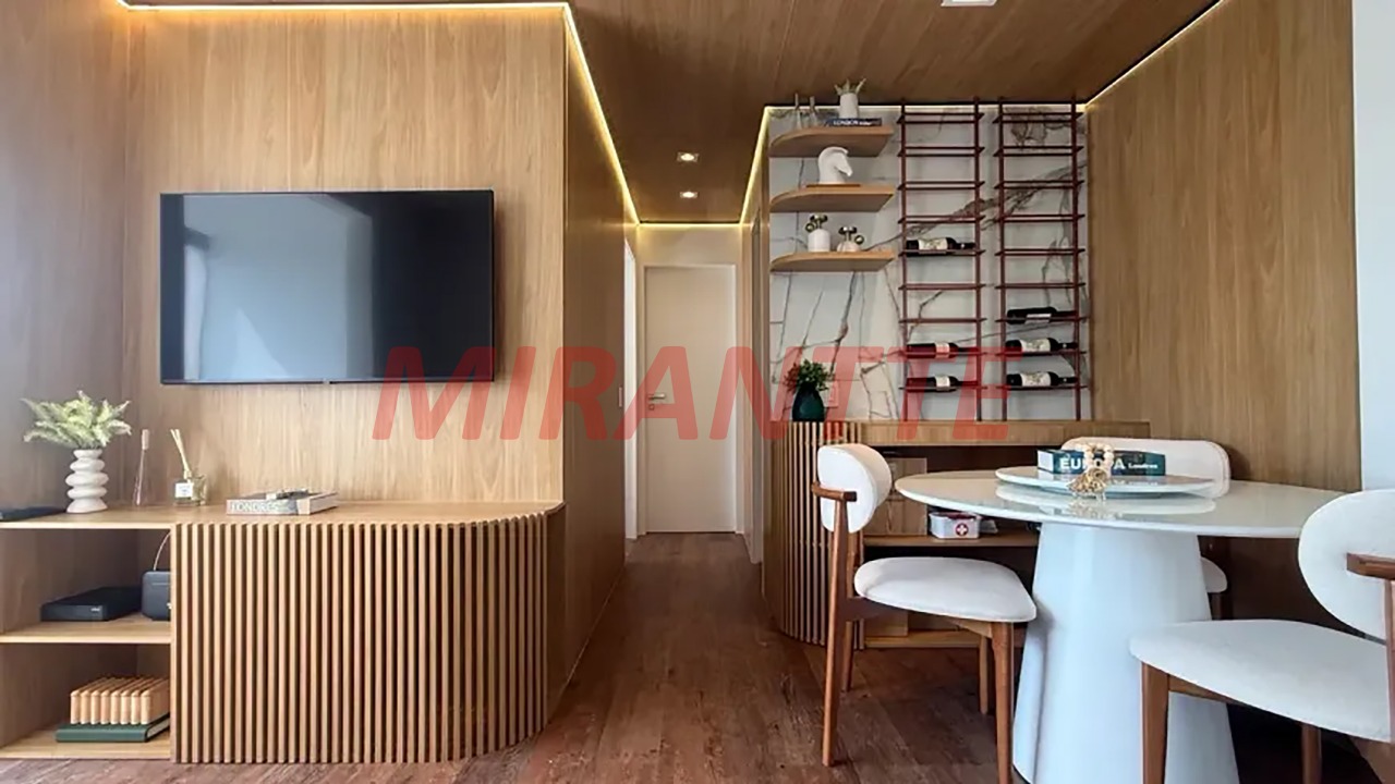 Apartamento de 60m² com 2 quartos em Barra Funda