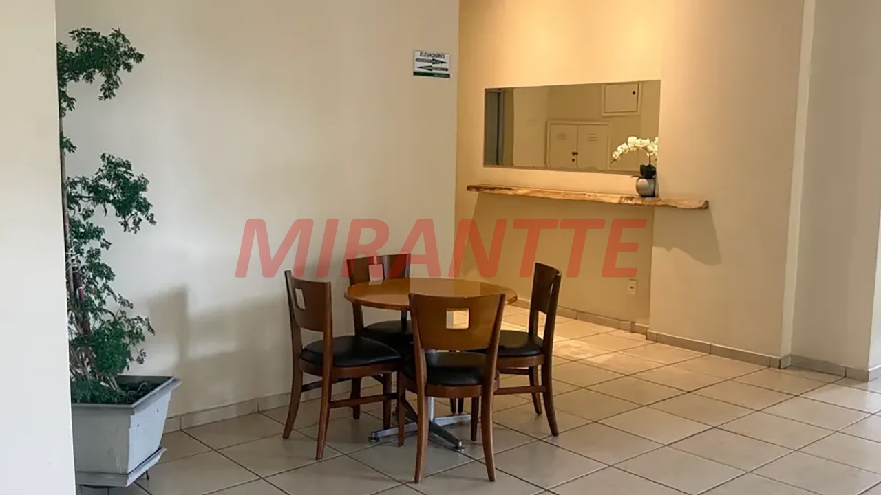 Apartamento de 60m² com 2 quartos em Barra Funda