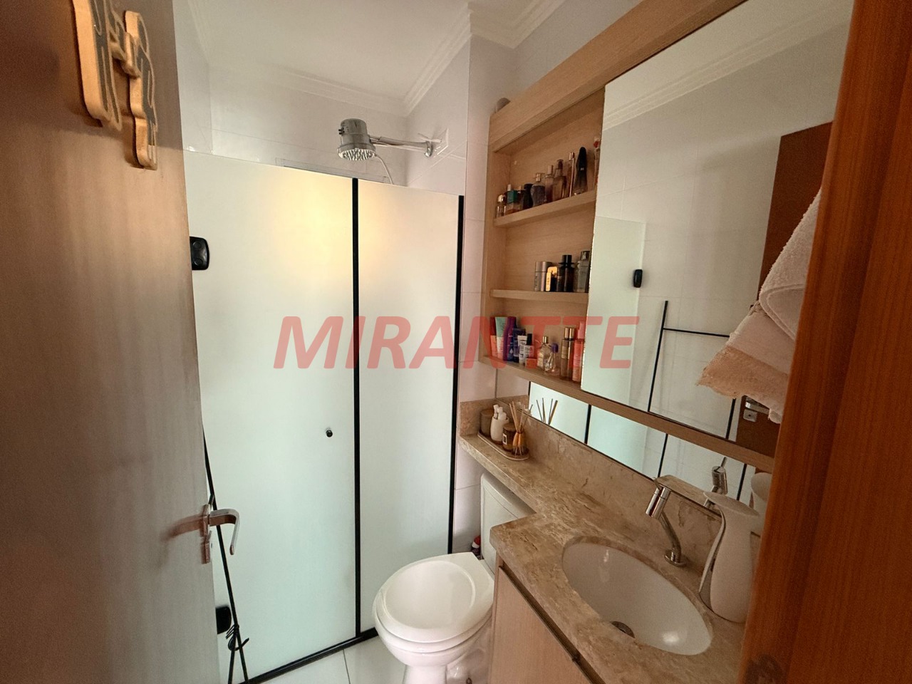 Apartamento de 45m² com 2 quartos em Parque Vitoria