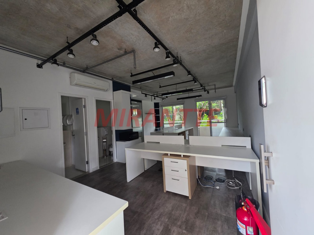 Conjunto comercial de 152.5m² em Santana