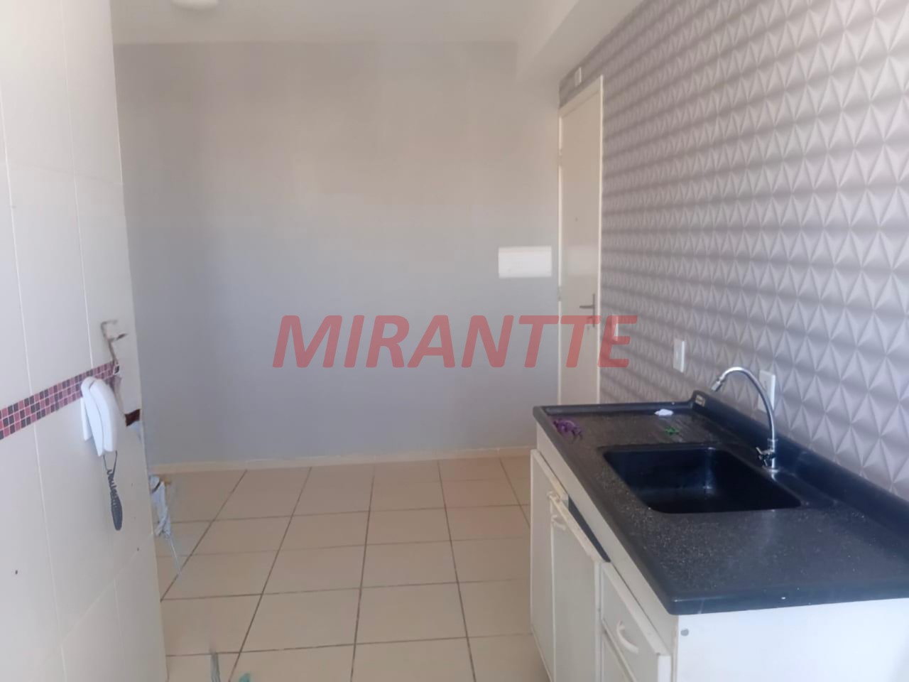Apartamento de 50m² com 2 quartos em Vila Nina