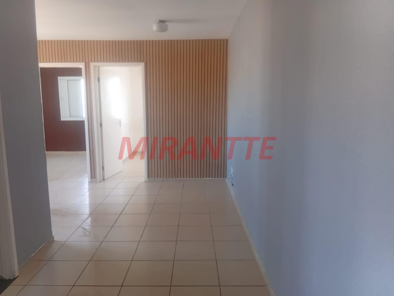 Apartamento de 50m² com 2 quartos em Vila Nina