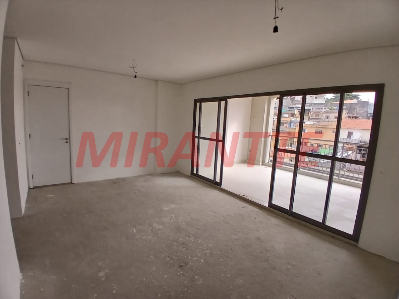 Apartamento de 1.32m² com 3 quartos em Tucuruvi