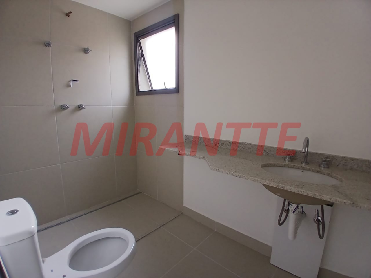 Apartamento de 1.32m² com 3 quartos em Tucuruvi
