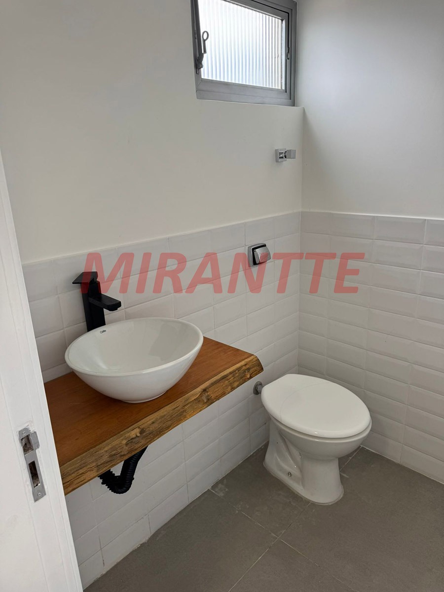 Apartamento de 62m² com 2 quartos em Bairro Residencial.